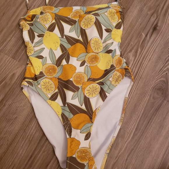 Andrea Iyamah Sari Lemon Print One Piece - Picture 5 of 14